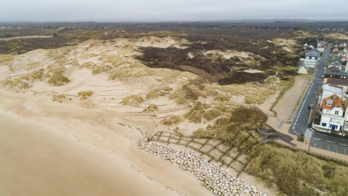 Cottage Proche Du Bord De Mer Et Au Coeur Des Dunes Merlimont Exterior foto